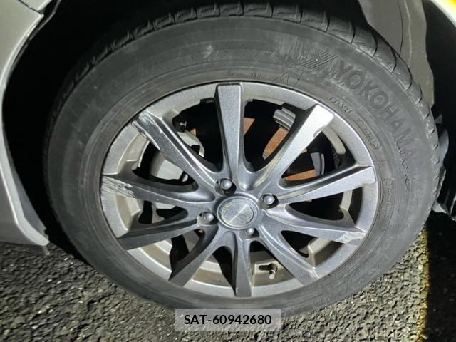 Toyota AQUA 2015-12 6988652-9