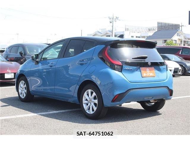 Toyota AQUA 2026-02 6988393-11