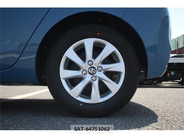 Toyota AQUA 2026-02 6988393-17