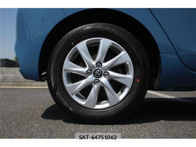 Toyota AQUA 2026-02 6988393-18