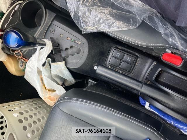 Toyota AQUA 2014-06 6988874-19