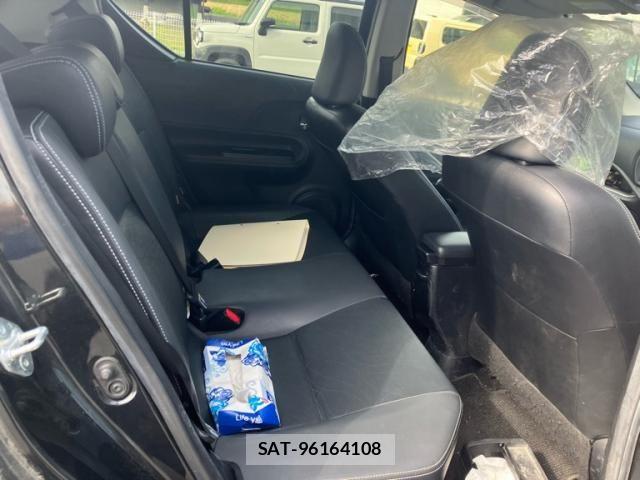 Toyota AQUA 2014-06 6988874-22