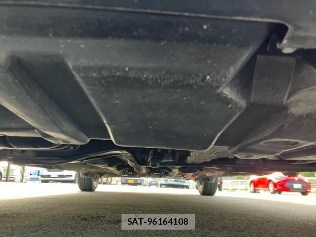 Toyota AQUA 2014-06 6988874-7