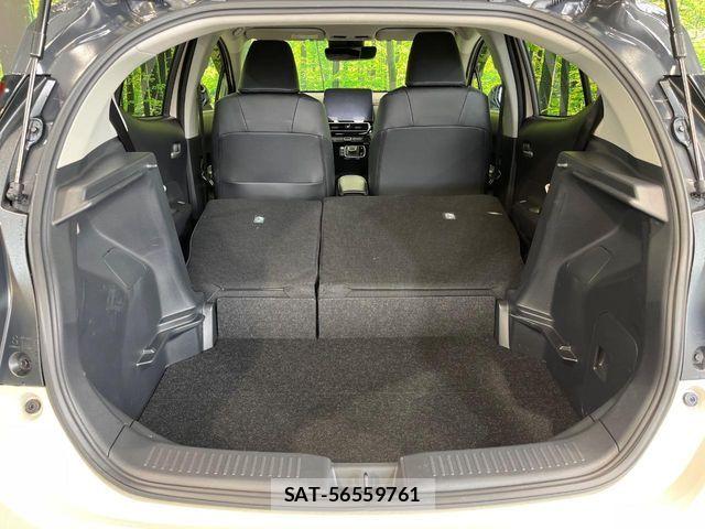 Toyota AQUA 2025-06 6988473-9