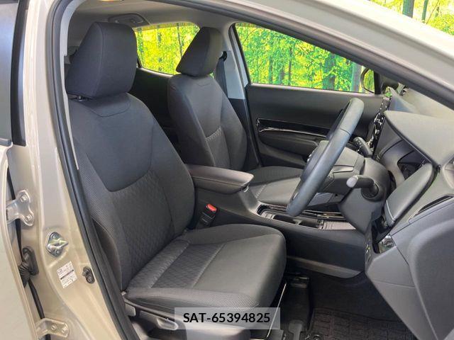 Toyota AQUA 2021-08 6988527-8