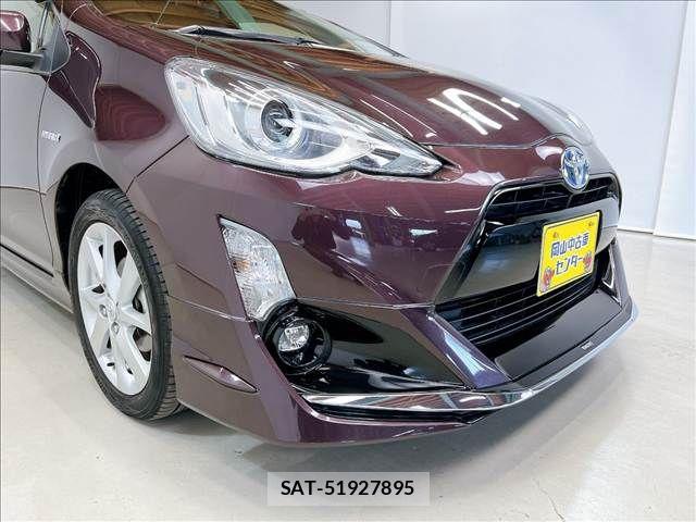 Toyota AQUA 2016-01 6988725-15