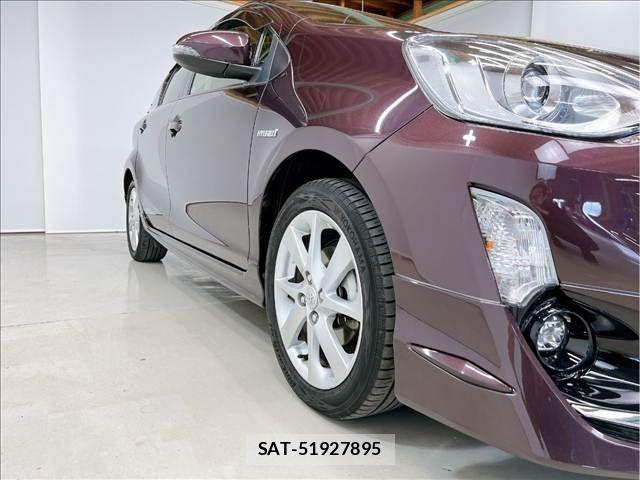 Toyota AQUA 2016-01 6988725-17