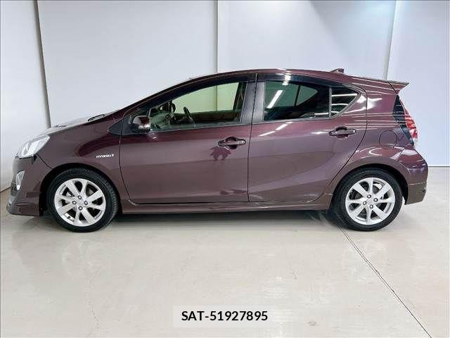 Toyota AQUA 2016-01 6988725-5
