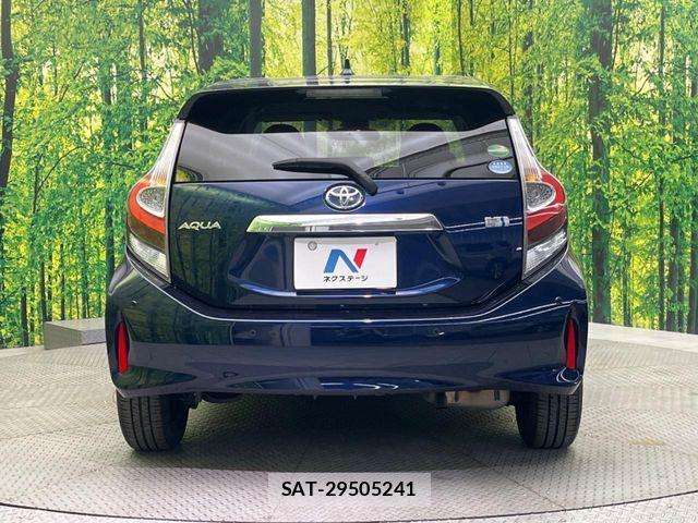 Toyota AQUA 2019-12 6988530-14