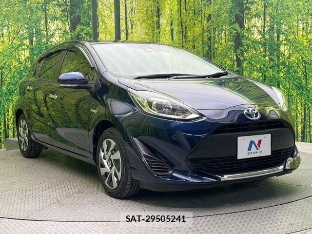 Toyota AQUA 2019-12 6988530-15