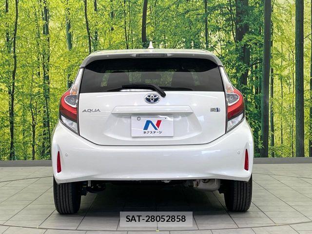Toyota AQUA 2018-09 6988612-14