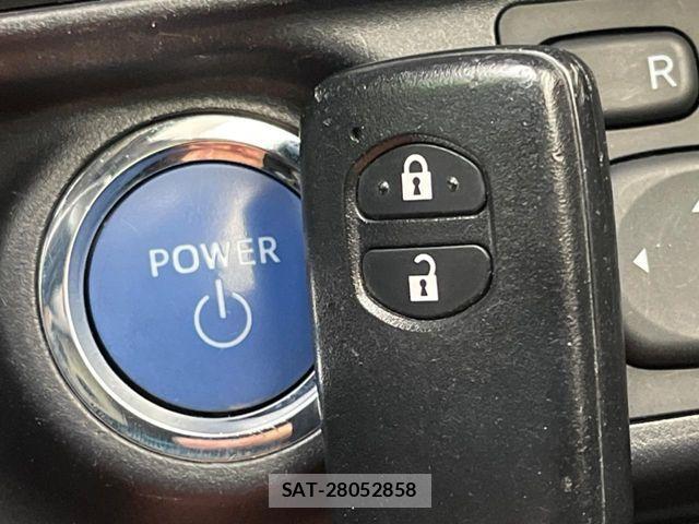 Toyota AQUA 2018-09 6988612-4