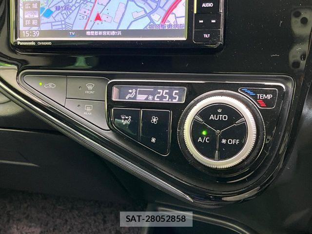 Toyota AQUA 2018-09 6988612-6