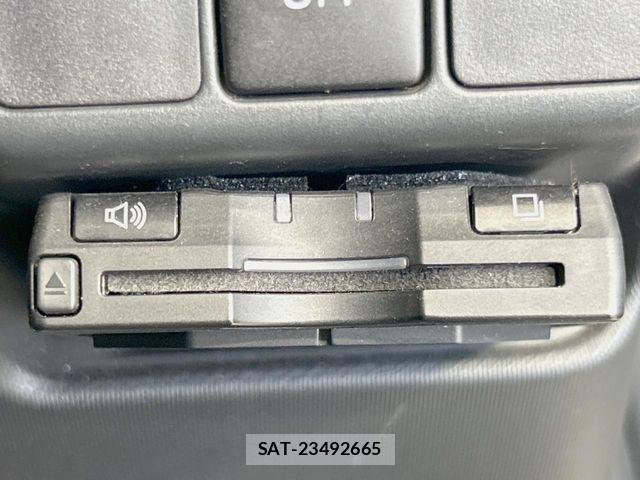 Toyota AQUA 2013-10 6988811-5