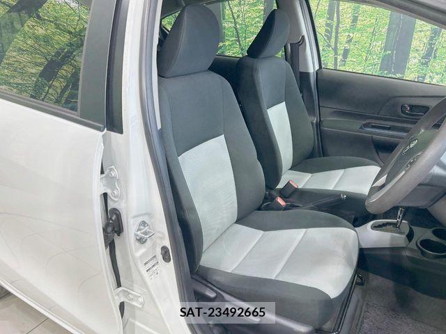 Toyota AQUA 2013-10 6988811-7