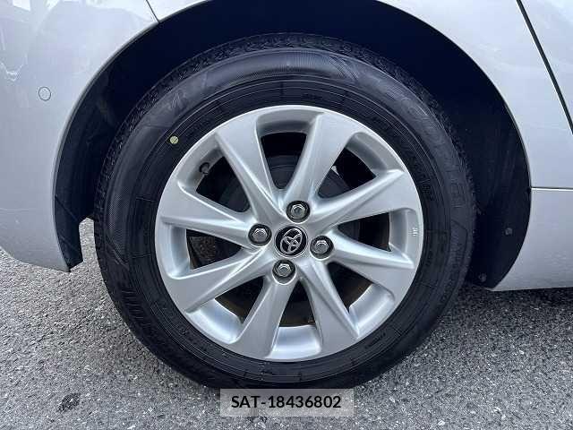 Toyota AQUA 2021-12 6988474-27
