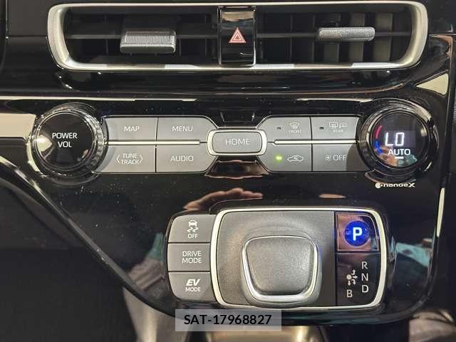 Toyota AQUA 2021-08 6988479-23