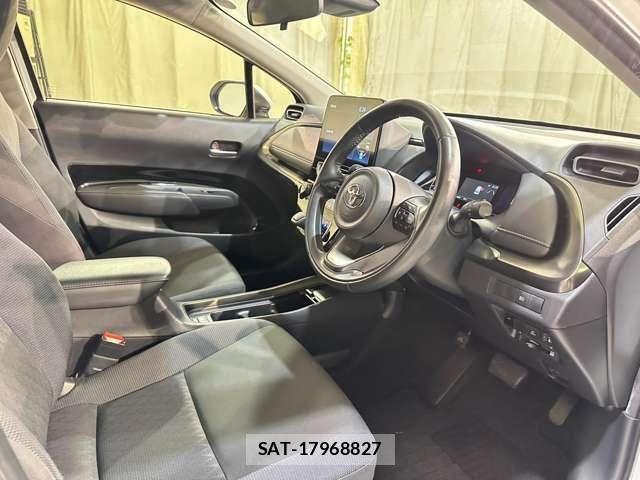 Toyota AQUA 2021-08 6988479-8