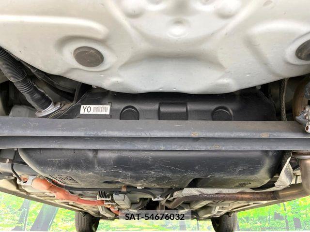 Toyota AQUA 2013-07 6988812-17