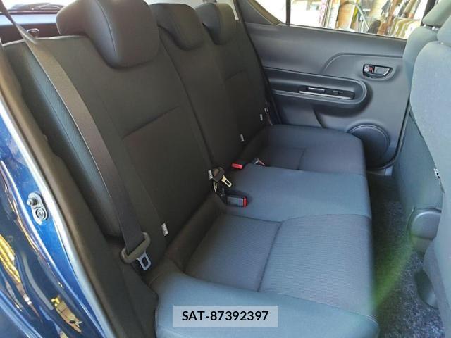 Toyota AQUA 2016-12 6988487-22