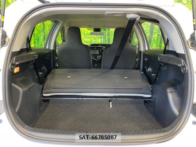 Toyota AQUA 2020-09 6988621-9