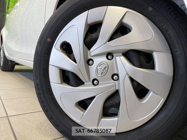Toyota AQUA 2020-09 6988621-12