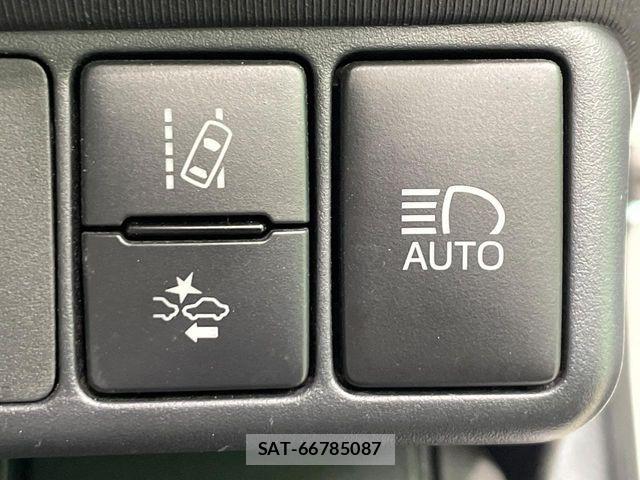 Toyota AQUA 2020-09 6988621-6