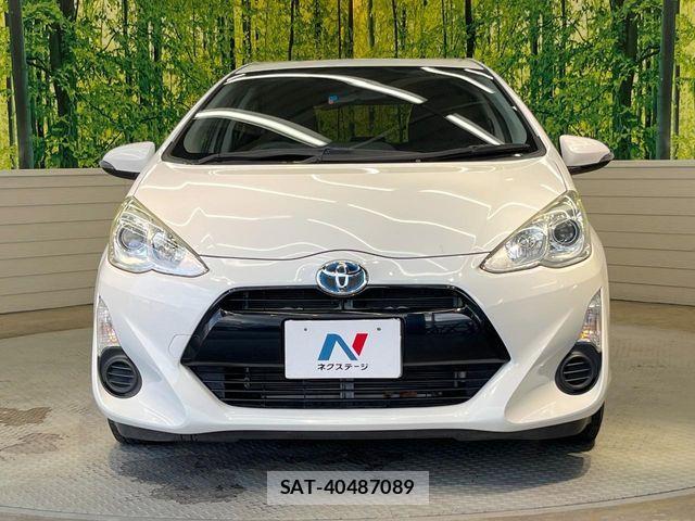 Toyota AQUA 2015-12 6988623-13
