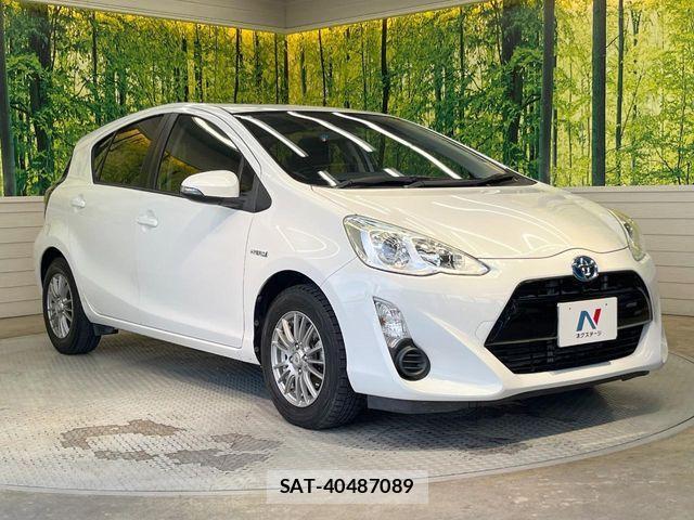 Toyota AQUA 2015-12 6988623-15
