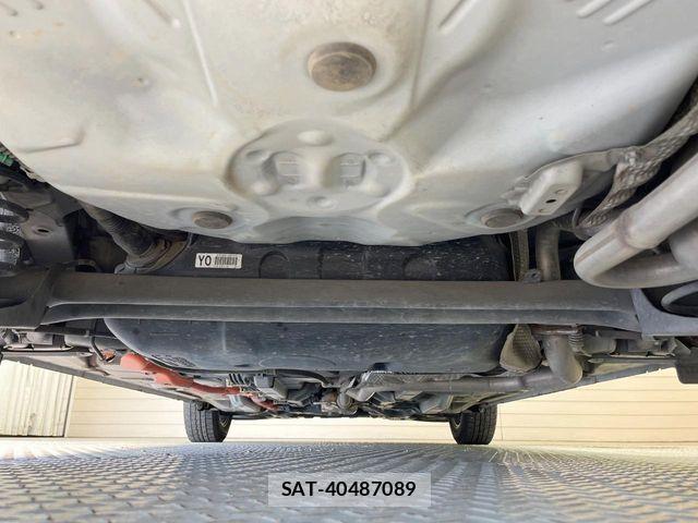 Toyota AQUA 2015-12 6988623-18