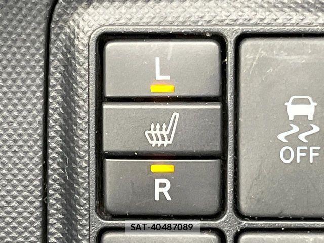 Toyota AQUA 2015-12 6988623-4