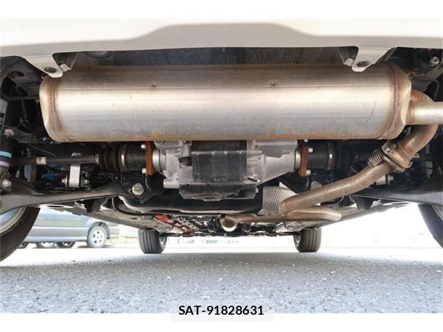 Toyota AQUA 2025-06 6988394-19