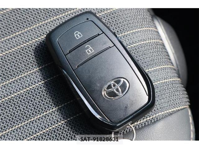 Toyota AQUA 2025-06 6988394-22