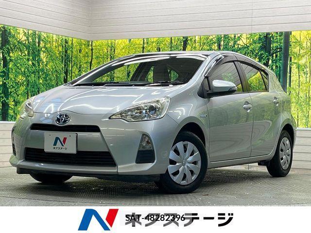 Toyota AQUA 2012-10 6988785-0