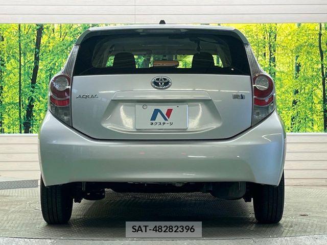 Toyota AQUA 2012-10 6988785-14