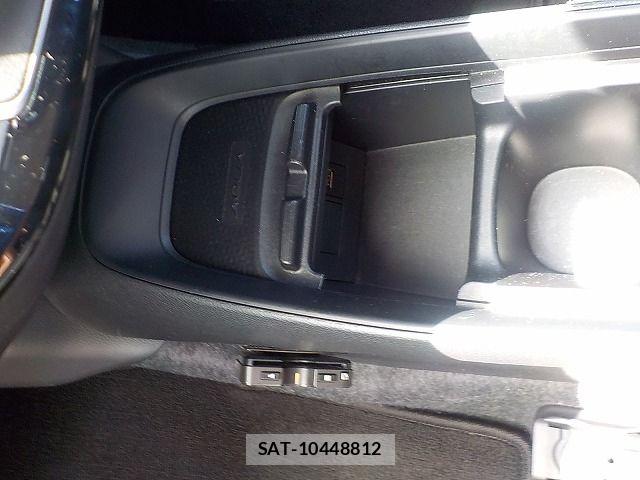 Toyota AQUA 2022-10 6988618-20