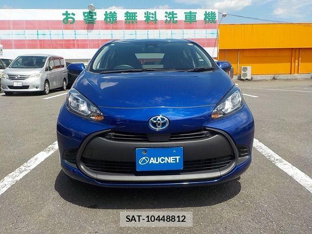 Toyota AQUA 2022-10 6988618-3