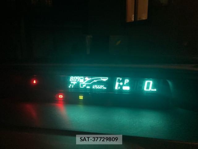 Toyota AQUA 2013-06 7020020-19