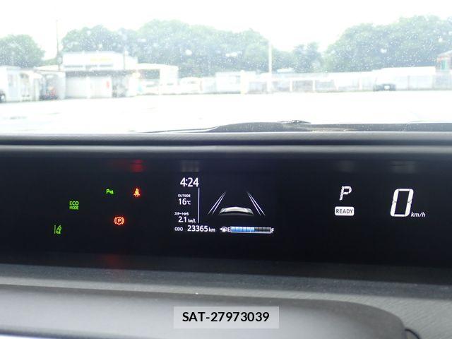 Toyota AQUA 2021-05 7020007-11