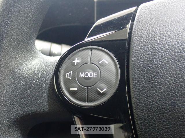 Toyota AQUA 2021-05 7020007-17