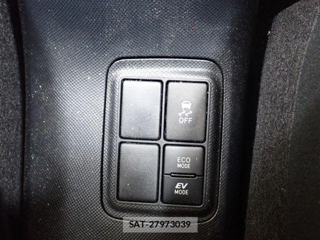 Toyota AQUA 2021-05 7020007-20