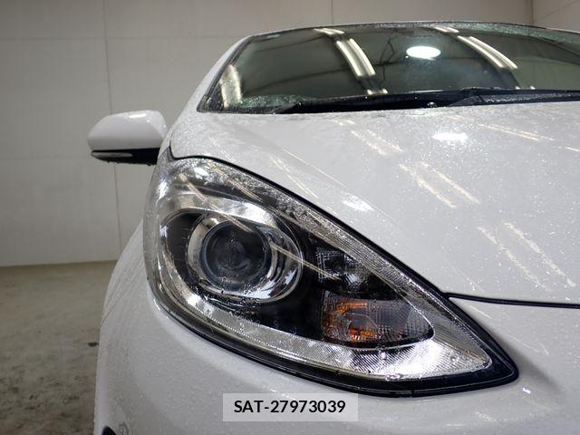 Toyota AQUA 2021-05 7020007-8