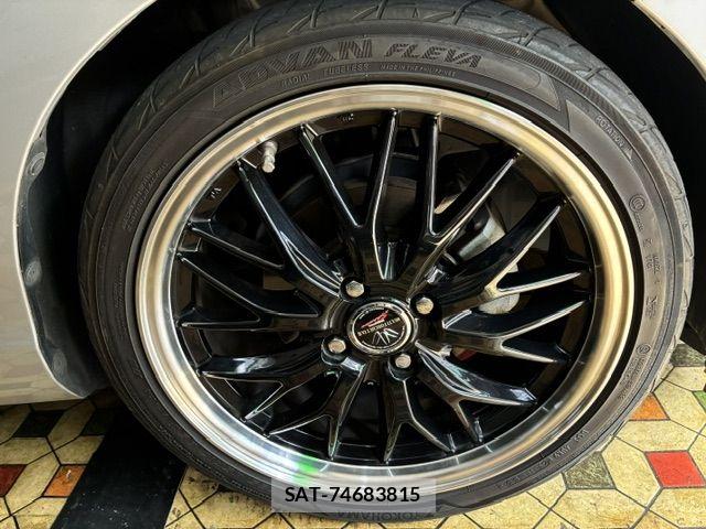 Toyota AQUA 2017-04 7020012-7