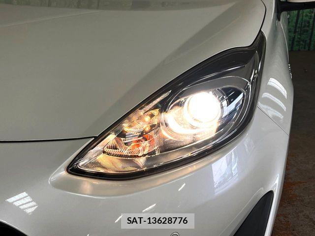 Toyota AQUA 2019-03 7020010-7