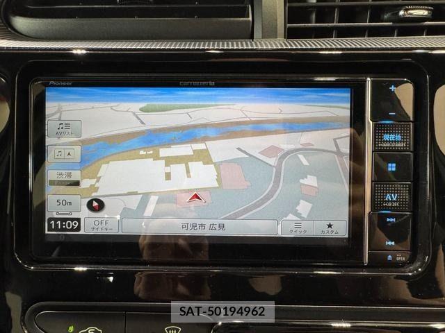 Toyota AQUA 2018-03 7057411-15