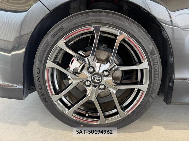 Toyota AQUA 2018-03 7057411-7