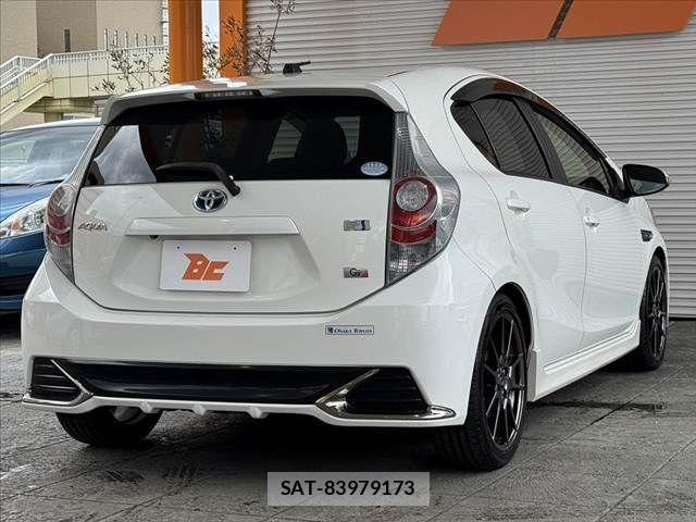 Toyota AQUA 2014-04 7057425-14