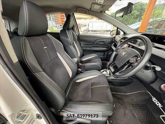Toyota AQUA 2014-04 7057425-15