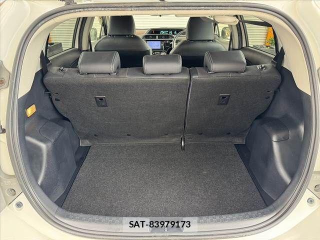 Toyota AQUA 2014-04 7057425-18