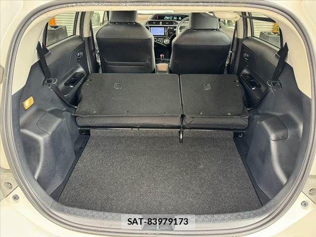 Toyota AQUA 2014-04 7057425-19
